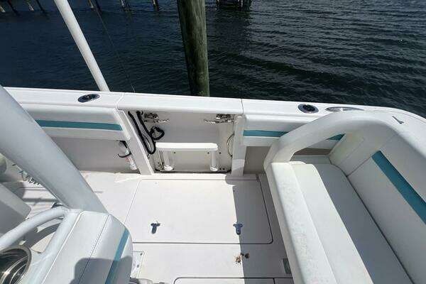 Intrepid 327 Cuddy Yacht For Sale