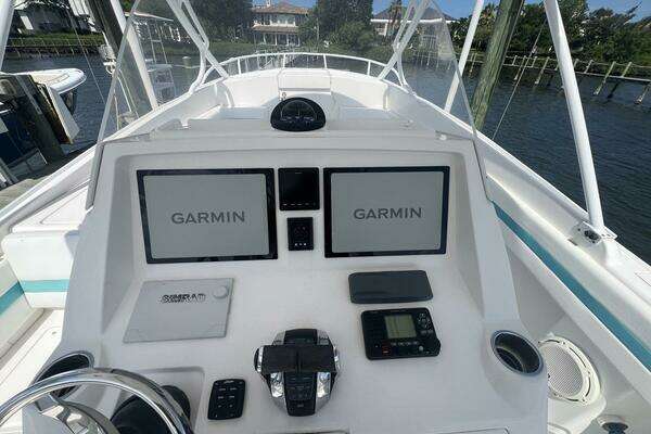 Intrepid 327 Cuddy Yacht For Sale