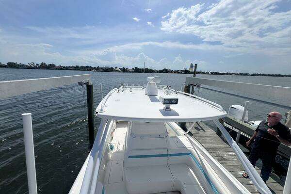 Intrepid 327 Cuddy Yacht For Sale