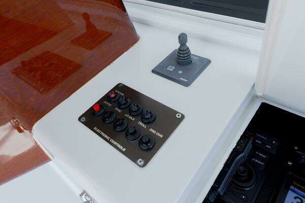 Garlington 61C Yacht For Sale