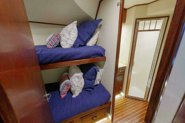 Garlington 61C Yacht For Sale