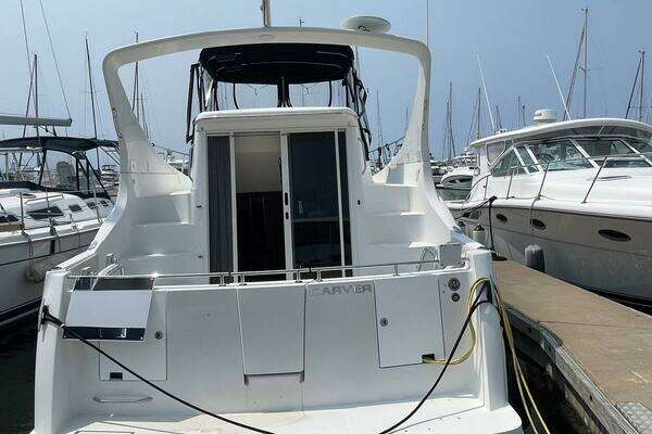Photo of the 2006 Carver 36 Mariner "Andiamo Freedom"