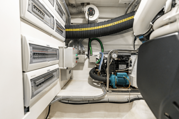 Galeon 510 SKY Yacht For Sale