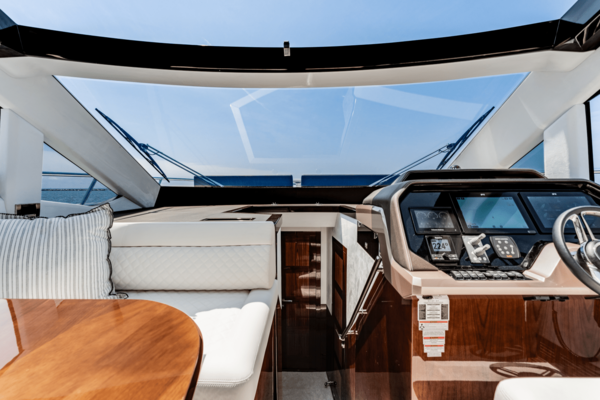 Galeon 510 SKY Yacht For Sale