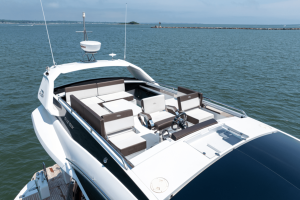 Galeon 510 SKY Yacht For Sale