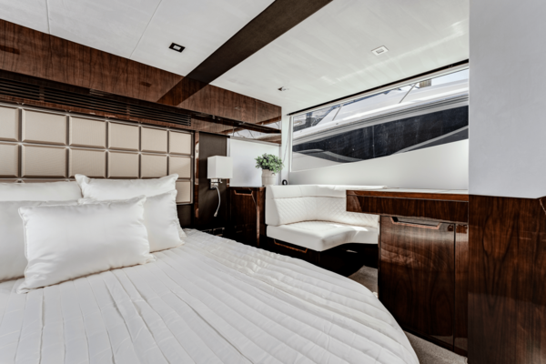 Galeon 510 SKY Yacht For Sale
