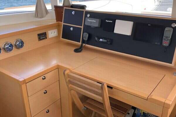 Lagoon  Yacht For Sale