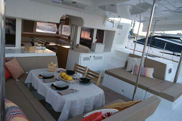 Lagoon  Yacht For Sale