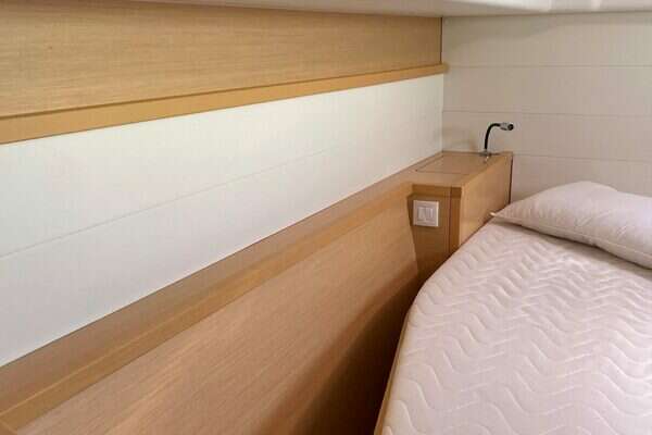 Lagoon  Yacht For Sale