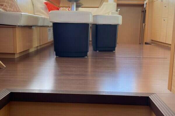 Lagoon  Yacht For Sale