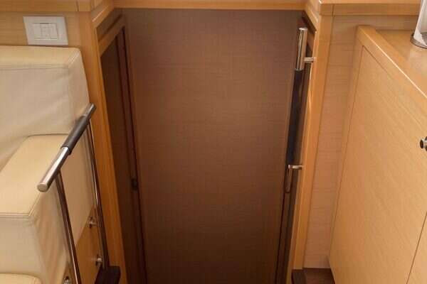 Lagoon  Yacht For Sale