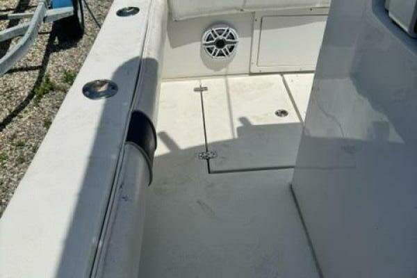 26ft SeaVee Yacht For Sale