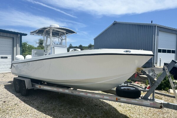 26ft SeaVee Yacht For Sale