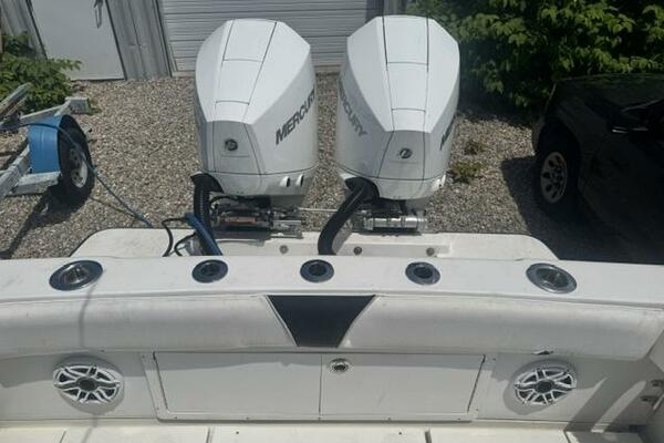 26ft SeaVee Yacht For Sale