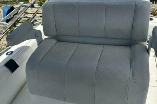 26ft SeaVee Yacht For Sale