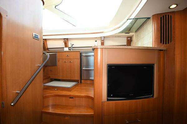 Tiara Yachts 5800 Sovran Yacht For Sale