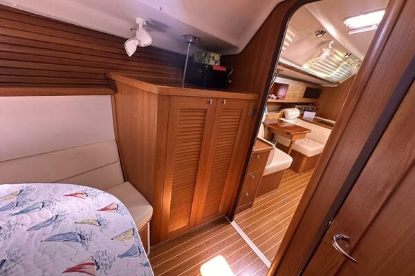 LuvHangin Out 44ft Catalina Yacht For Sale