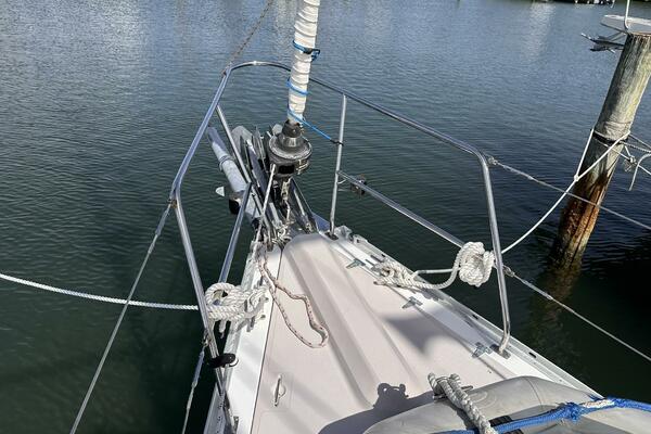 LuvHangin Out 44ft Catalina Yacht For Sale