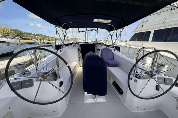 LuvHangin Out 44ft Catalina Yacht For Sale