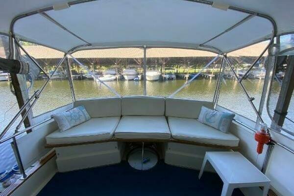 42ft Chris Craft Yacht For Sale