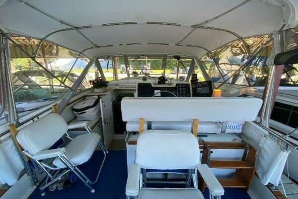 42ft Chris Craft Yacht For Sale