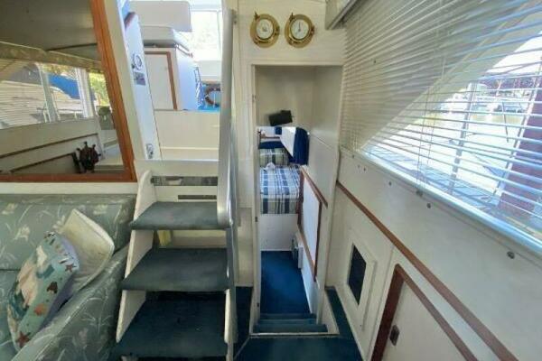 42ft Chris Craft Yacht For Sale