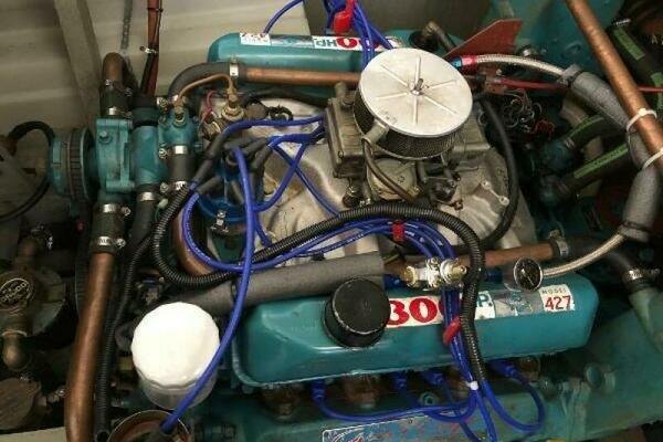 42ft Chris Craft Yacht For Sale