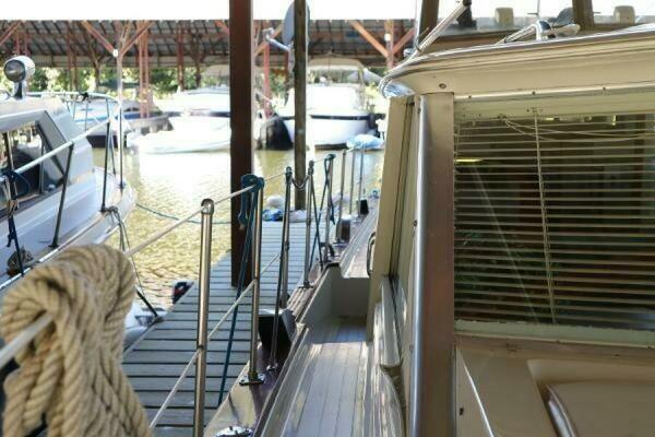 42ft Chris Craft Yacht For Sale