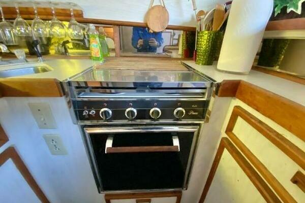 42ft Chris Craft Yacht For Sale