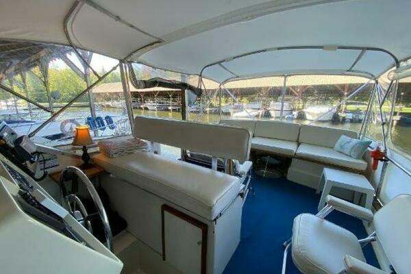 42ft Chris Craft Yacht For Sale
