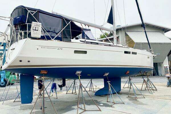 Jeanneau Sun Odyssey 479 Yacht For Sale