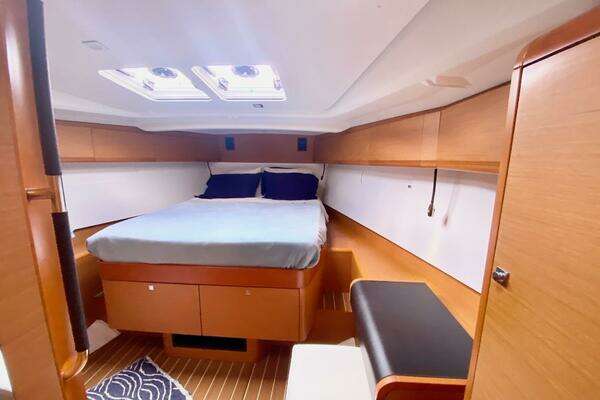 Jeanneau Sun Odyssey 479 Yacht For Sale