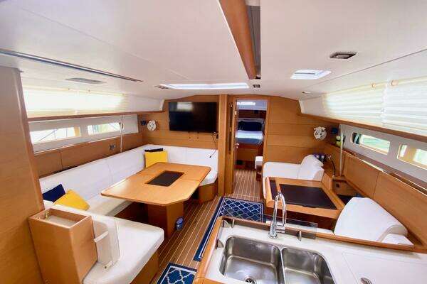 Jeanneau Sun Odyssey 479 Yacht For Sale