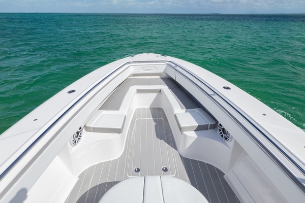 43ft BlackWater Yacht For Sale