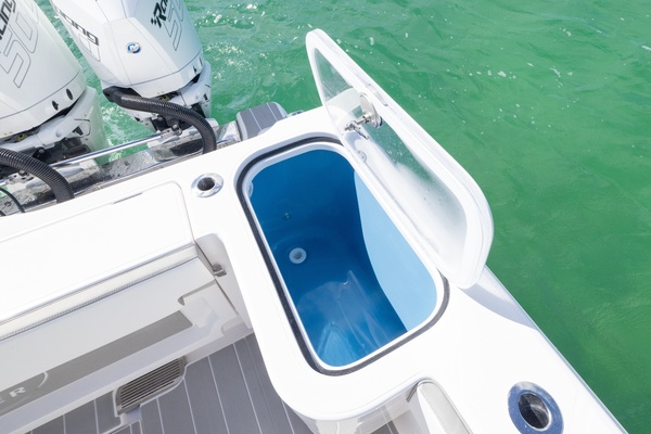 43ft BlackWater Yacht For Sale
