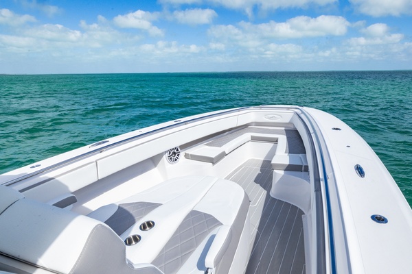 43ft BlackWater Yacht For Sale
