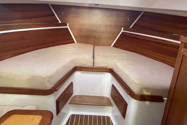 Back Cove  Yacht For Sale