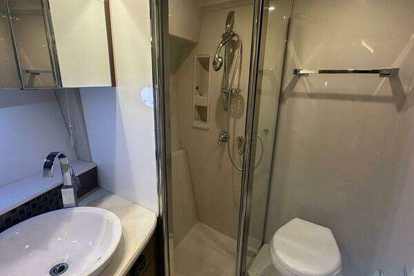 Cruisers Yachts Cantius Yacht For Sale
