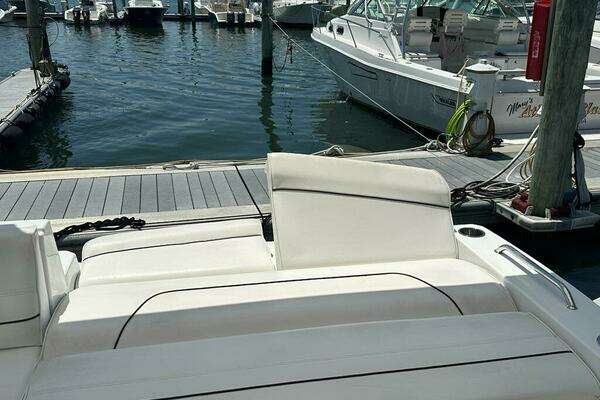 Cruisers Yachts Cantius Yacht For Sale
