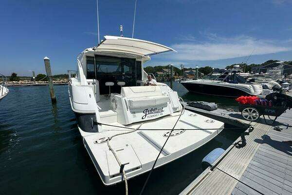 Cruisers Yachts Cantius Yacht For Sale