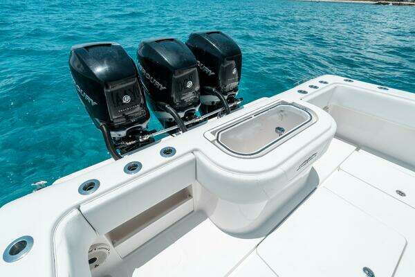 Invincible  Yacht For Sale