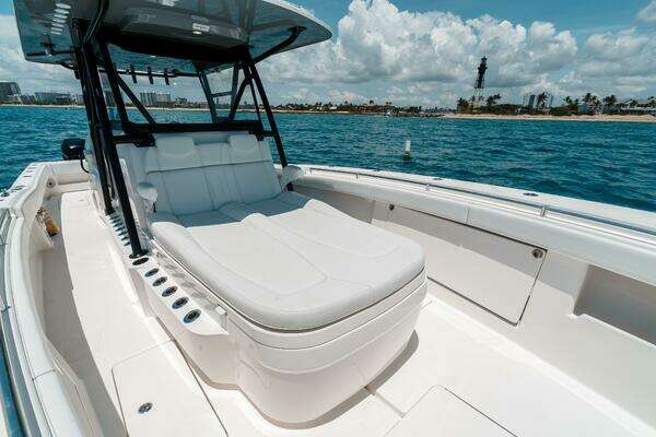 Invincible  Yacht For Sale