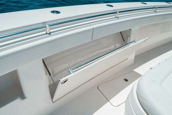 Invincible  Yacht For Sale