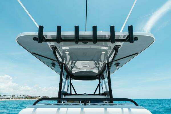 Invincible  Yacht For Sale
