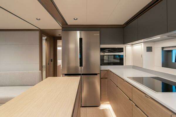 Pardo Yachts GT75 Yacht For Sale