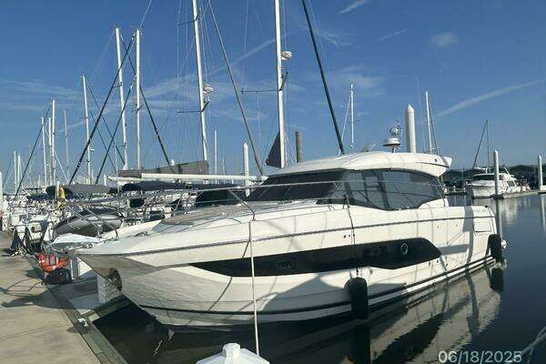 Prestige 420S Yacht For Sale