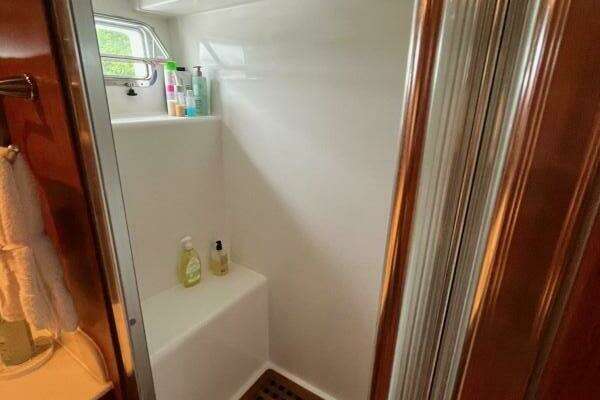 Symbol 59 Classic Pilothouse Yacht For Sale