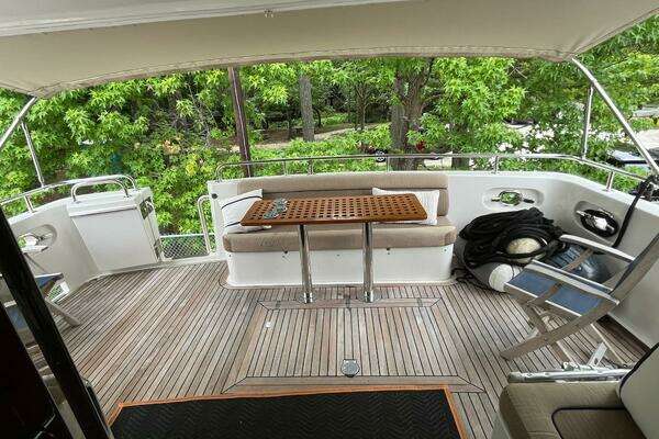 Symbol 59 Classic Pilothouse Yacht For Sale