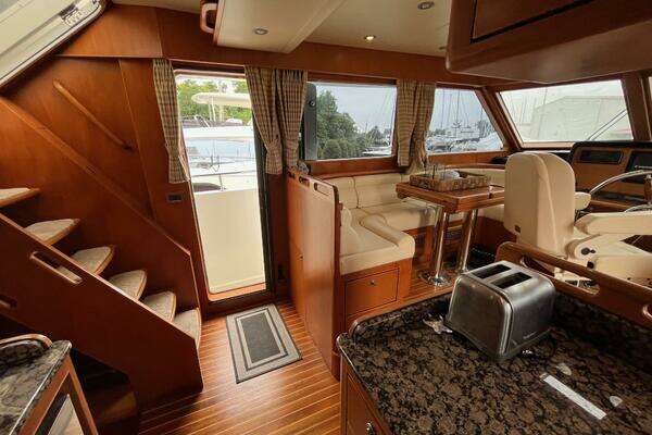 Symbol 59 Classic Pilothouse Yacht For Sale