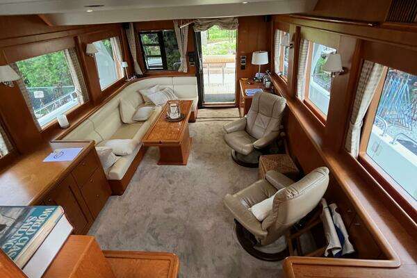 Symbol 59 Classic Pilothouse Yacht For Sale